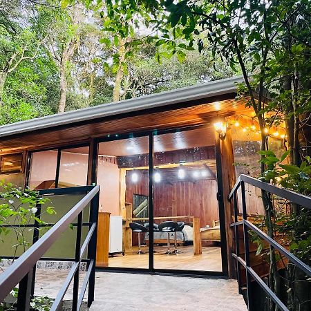 Cabanas La Montana Mountain Lodge Монте-Верде Экстерьер фото